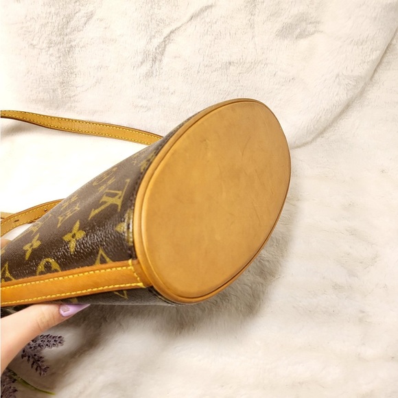 Authentic Louis Vuitton Drouot Crossbody shoulder bag - Picture 5 of 16